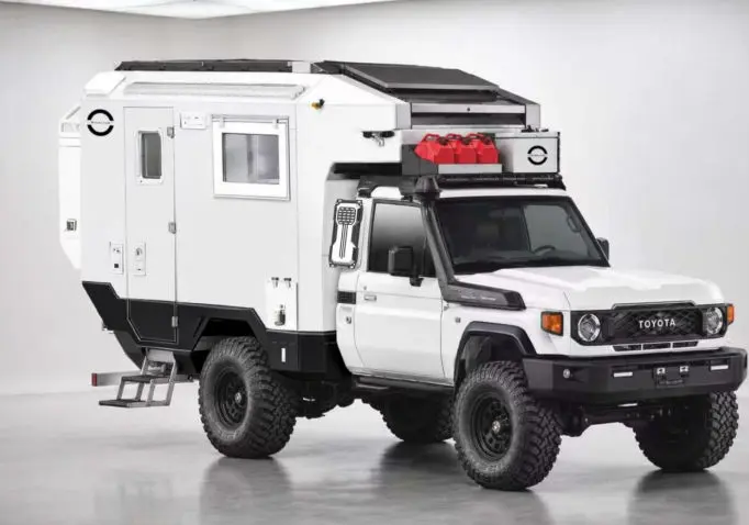 WOERLANDI TARKA(ToyotaLC79) 越野房车