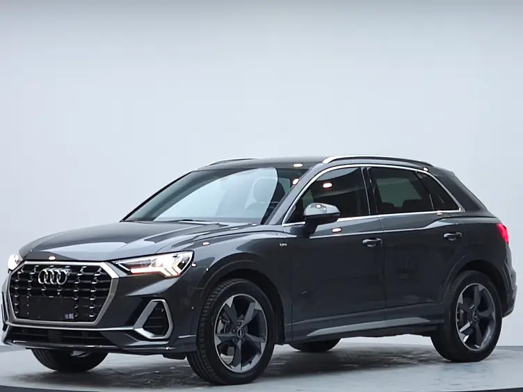 2023款 奥迪Q3 35 TFSI 时尚动感型(1.4T)